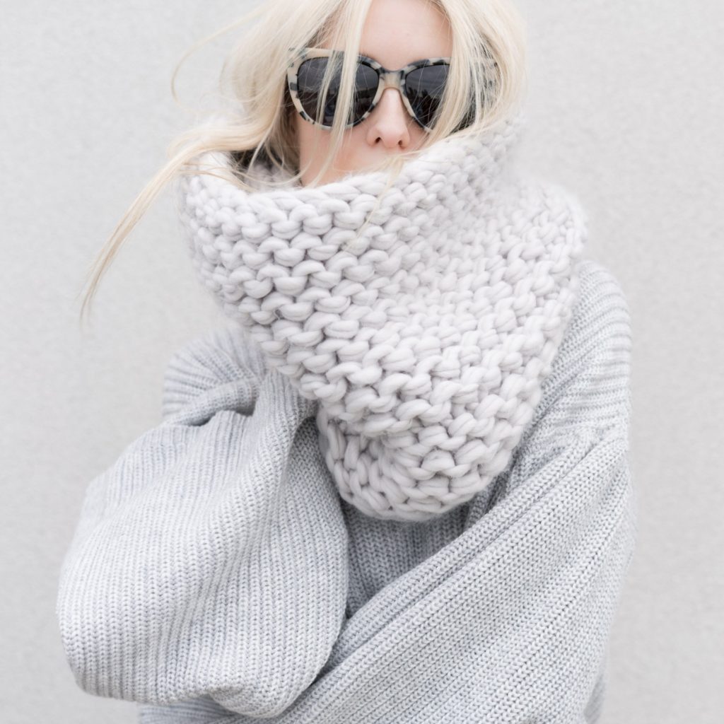 chunky knits, oversized knits