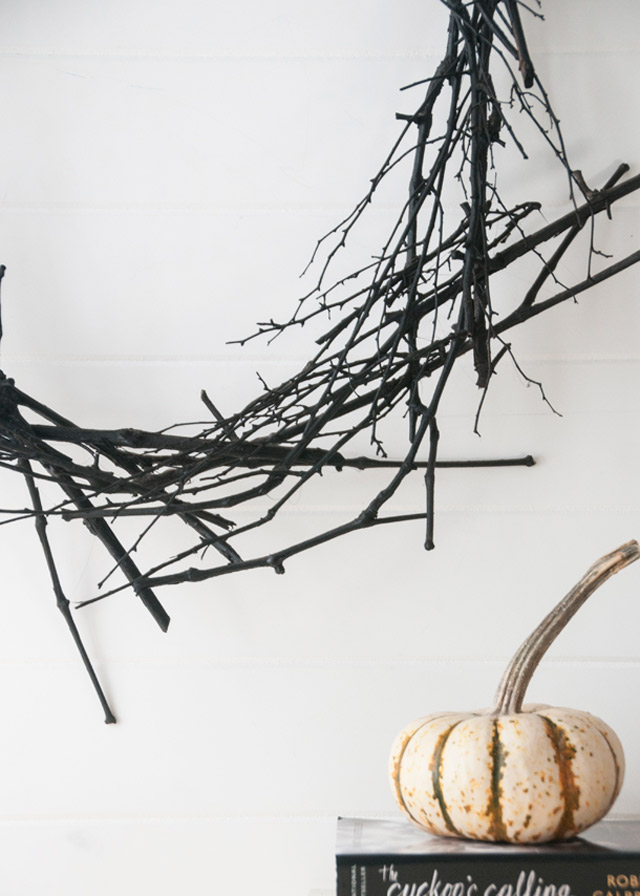 Chic Halloween Decor, minimal Halloween Decor