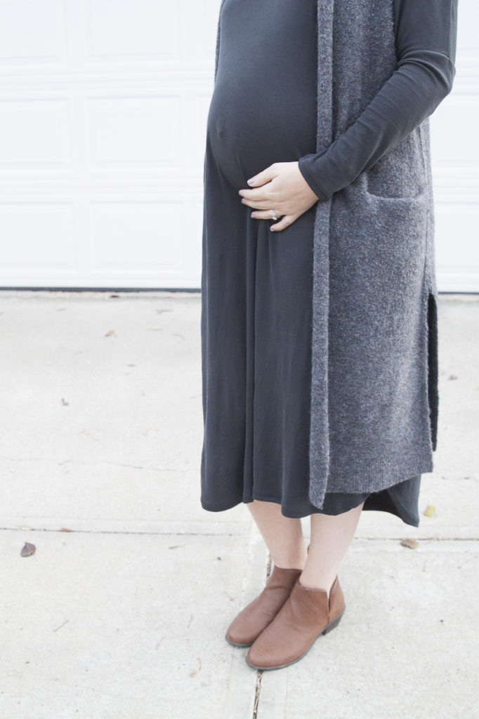 maternity style, fall fashion, midi dress, maternity midi dress