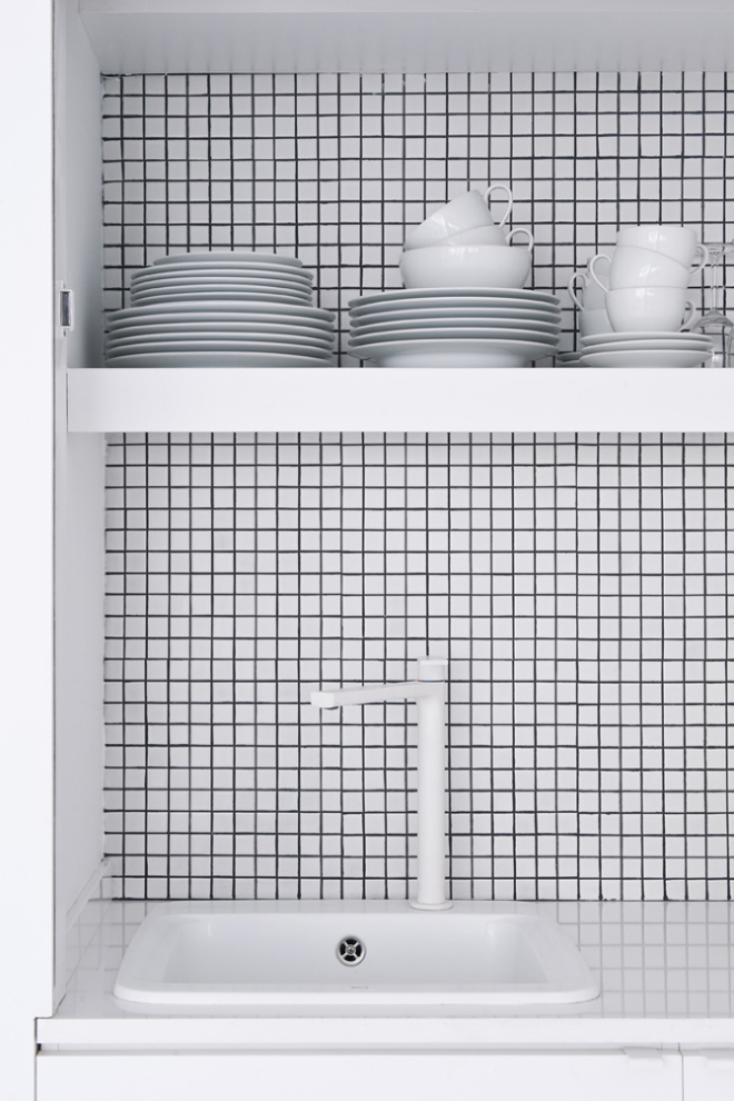 alternatives to subway tile, white mosaic tile