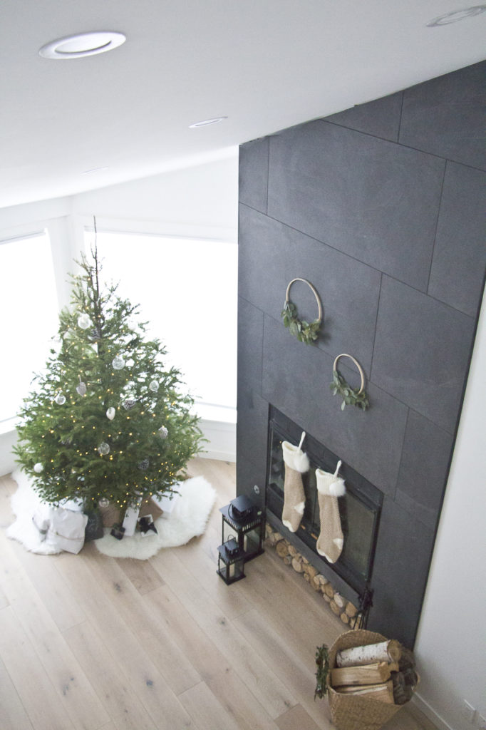 Minimalistic Christmas Decor, home tour, Christmas decor