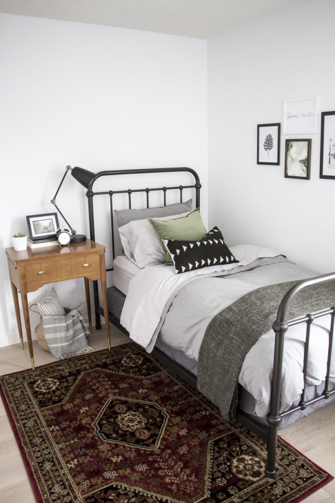A gorgeous modern guest bedroom design
