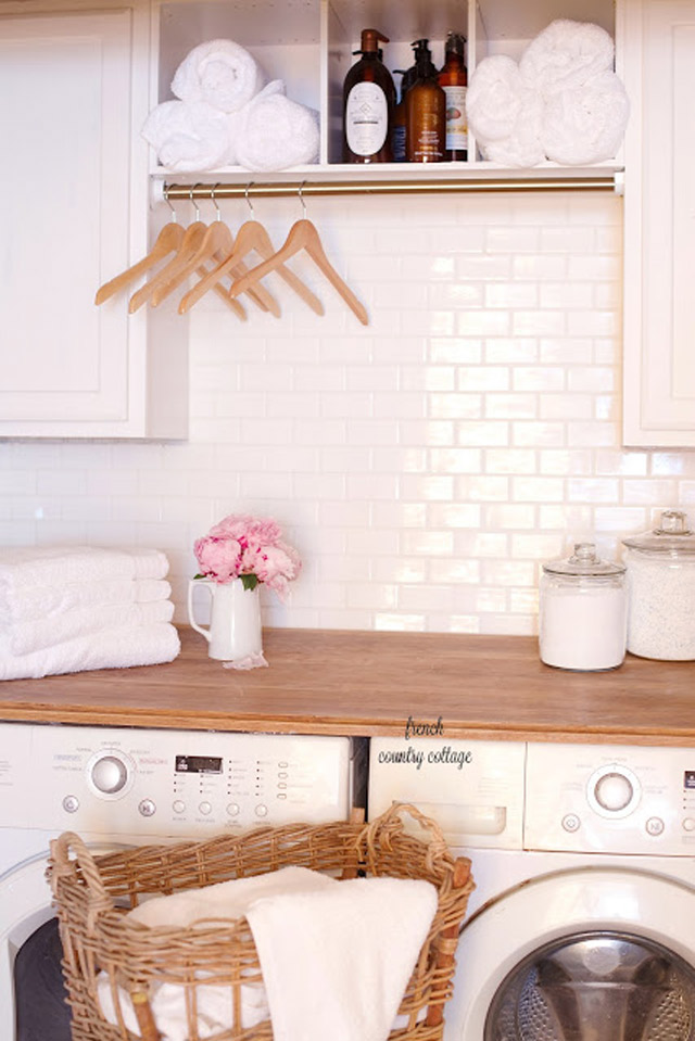 10 Ideas for a Small Laundry Space