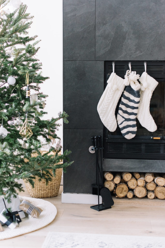 Modern Minimal Holiday Home Tour, holiday decor, minimal holiday decor, Scandinavian holiday decor