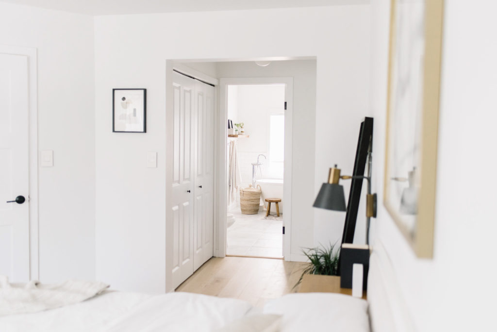 minimalist bedroom, bedroom refresh, master bedroom design,