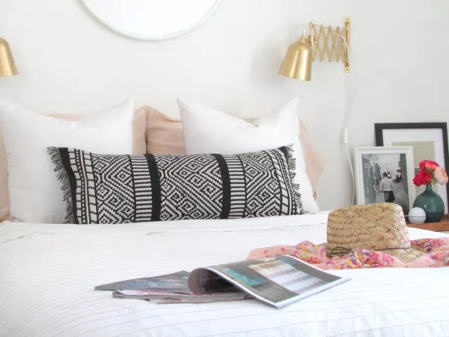 Our Extra Long Lumbar Pillow Roundup (Our Easiest Bed Making Hack