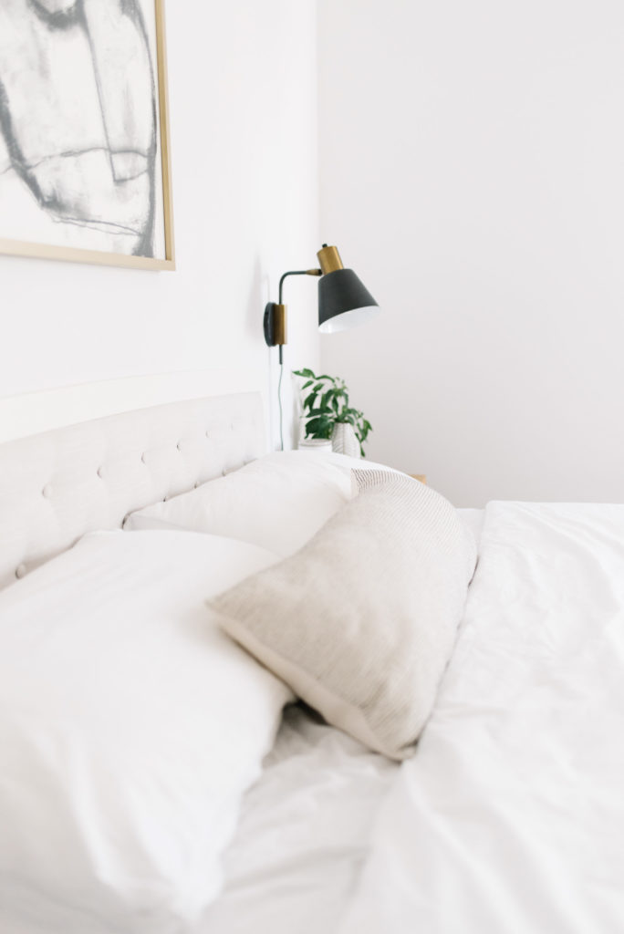 Our Extra Long Lumbar Pillow Roundup (Our Easiest Bed Making Hack) - Emily  Henderson