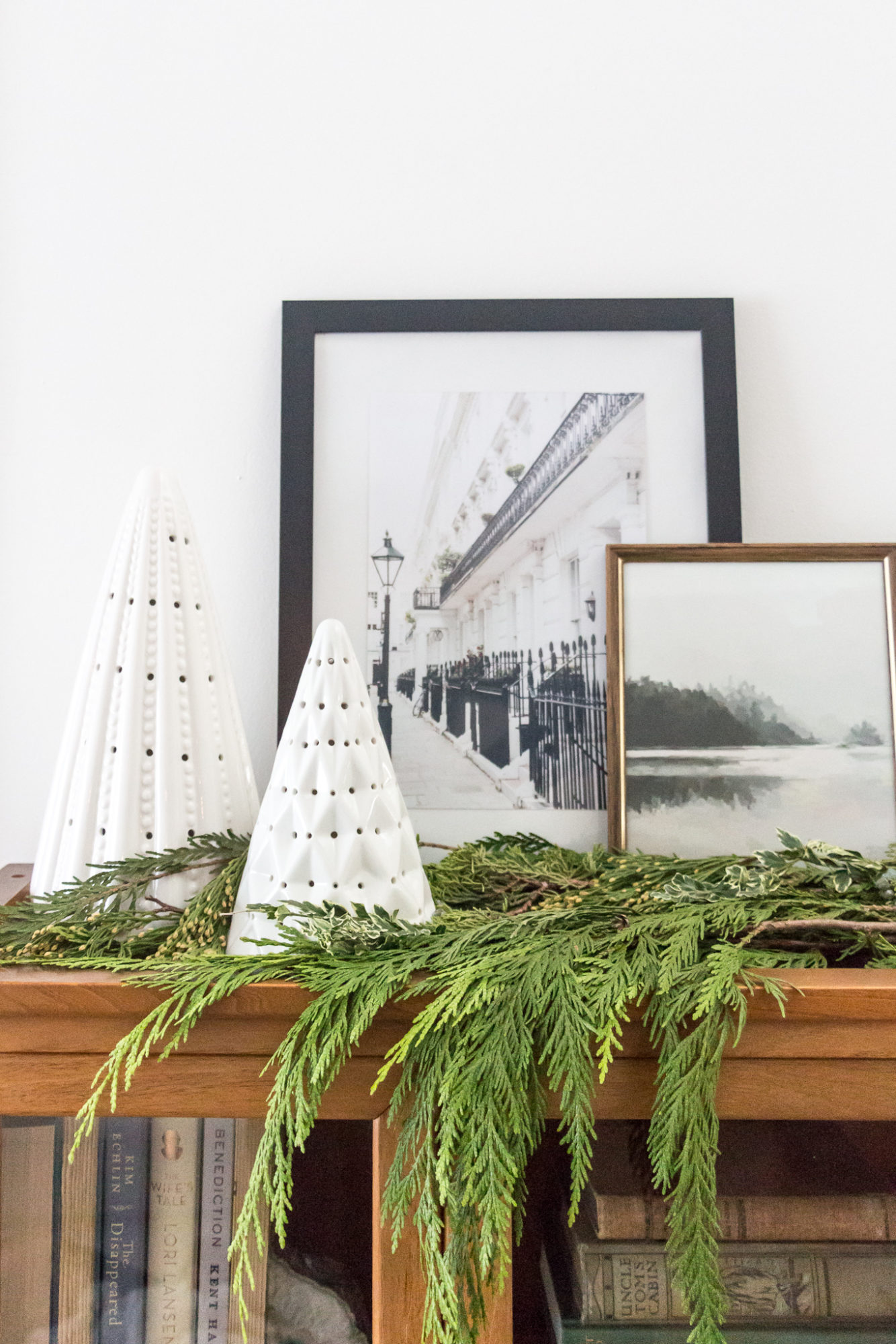 holiday hosting, holiday decor